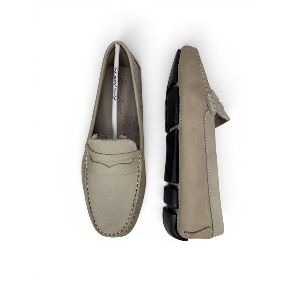 Massimo Matteo Penny Driver Loafer Womens 7 Grey Nubuck Leather Moccasin Slip On
